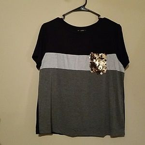 Tried on and i didn't like the way it fit me.